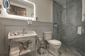 Komana Hotel Binbirdirek