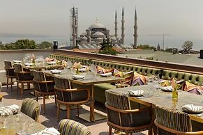 Komana Hotel Binbirdirek