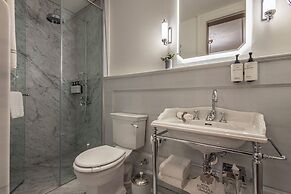 Komana Hotel Binbirdirek