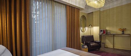 Komana Hotel Binbirdirek