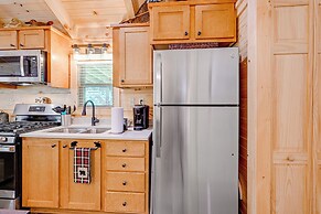 Franklin Cabin w/ Creek Access: Hike & Fish!