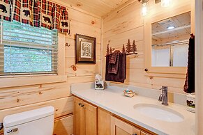 Franklin Cabin w/ Creek Access: Hike & Fish!