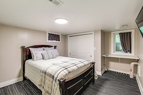 Walk to Radford University: Home w/ Fire Pit!