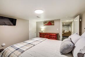 Walk to Radford University: Home w/ Fire Pit!