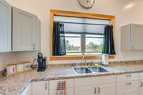 Near River & Boat Tours: Milbridge Condo!
