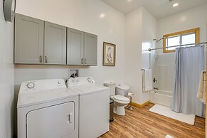 Near River & Boat Tours: Milbridge Condo!