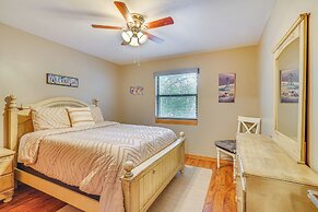 Near Dtwn Eureka Springs: Holiday Island Home!