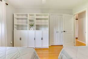 Wooster Family Home w/ Yard & Fire Pit!