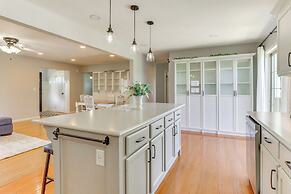 Wooster Family Home w/ Yard & Fire Pit!