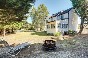 1 Mi to Beach: Eclectic Home in North Cape May!