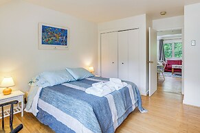 Rockport Retreat: 1 Mi to Halibut Point State Park