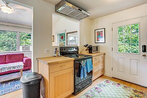 Rockport Retreat: 1 Mi to Halibut Point State Park