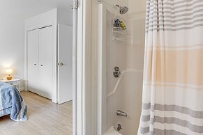 Rockport Retreat: 1 Mi to Halibut Point State Park