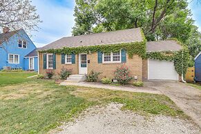 1 Mi to Valley Junction: Pet-friendly Iowa Home