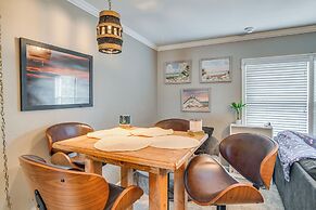 1 Mi to Valley Junction: Pet-friendly Iowa Home
