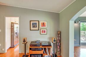 Home w/ Fire Pit, Near Downtown Hudson + Skiing!