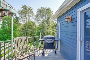 Home w/ Fire Pit, Near Downtown Hudson + Skiing!