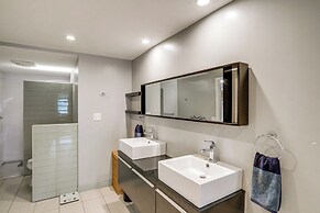 Home w/ Fire Pit, Near Downtown Hudson + Skiing!