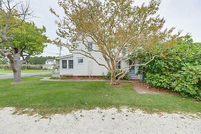 2 Mi to Downtown: Tranquil Abode in Chincoteague!