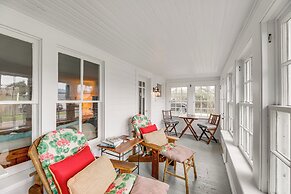 2 Mi to Downtown: Tranquil Abode in Chincoteague!