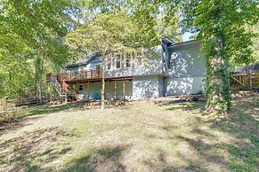 Home w/ Trail Access & Fire Pit in Bella Vista!