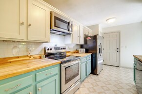 Home w/ Trail Access & Fire Pit in Bella Vista!