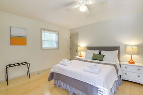 Home w/ Trail Access & Fire Pit in Bella Vista!