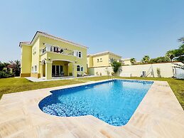 Venduras - 3BR Villa in Jumeirah Park