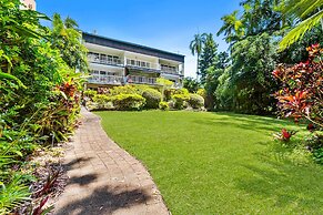 Melaleuca Hideaway - Beach Pool Free Parking