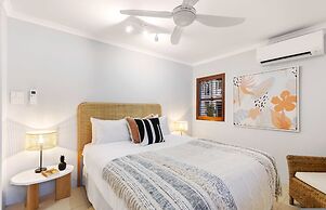 Melaleuca Hideaway - Beach Pool Free Parking