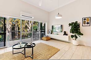 Melaleuca Hideaway - Beach Pool Free Parking