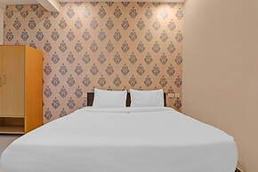 Goroomgo Aditya Grand Lucknow