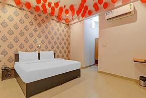 Goroomgo Aditya Grand Lucknow