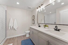 Life Is Good 2 Bedroom Condo