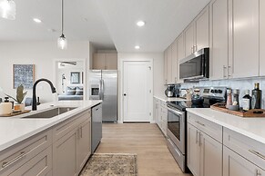 Life Is Good 2 Bedroom Condo