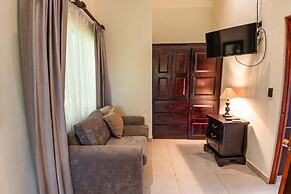 Marenaz Oceanfront Resort