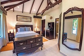 Marenaz Oceanfront Resort