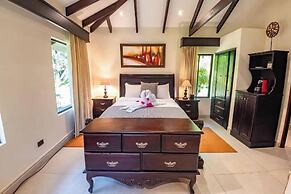 Marenaz Oceanfront Resort