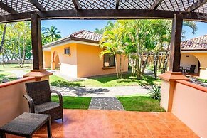 Marenaz Oceanfront Resort