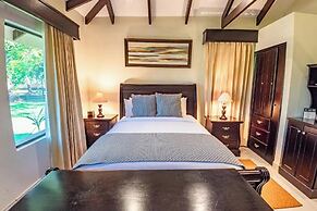 Marenaz Oceanfront Resort