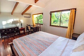 Marenaz Oceanfront Resort