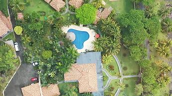 Marenaz Oceanfront Resort