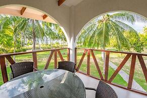 Marenaz Oceanfront Resort