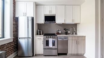 Landing at Landing-Midtown Apartments