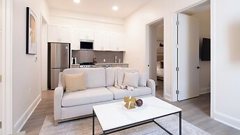 Landing at Landing-Midtown Apartments