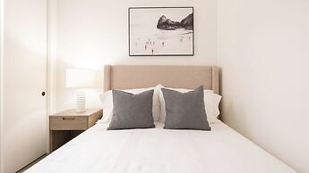 Landing at Landing-Midtown Apartments