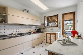 Villa Le Fontanelle In Forte Dei Marmi