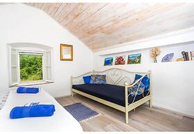 Seaside Holiday Home Andrija