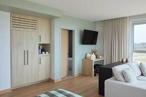 Blackbush Beach Resort