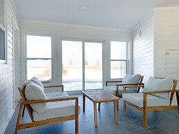 Blackbush Beach Resort